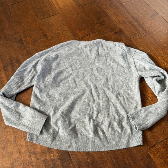 Everlane Gray 100% Cashmere Crew Neck Long Sleeve Sweater XS Classic Capsule - Picture 9 of 9